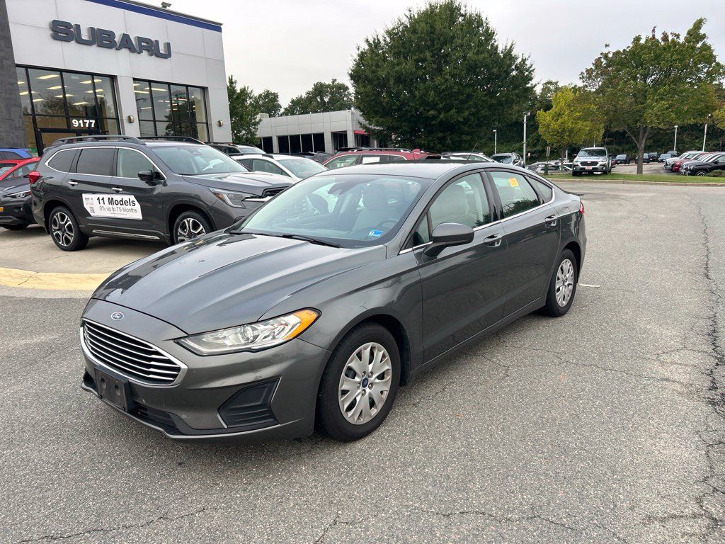 Used 2019 Ford Fusion S FWD image 7