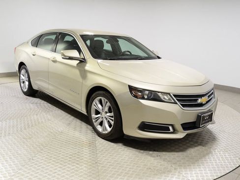 Used 2015 Chevrolet Impala LT w/ Convenience Package image 10