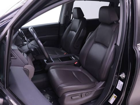 Certified 2019 Honda Odyssey EX-L image 4