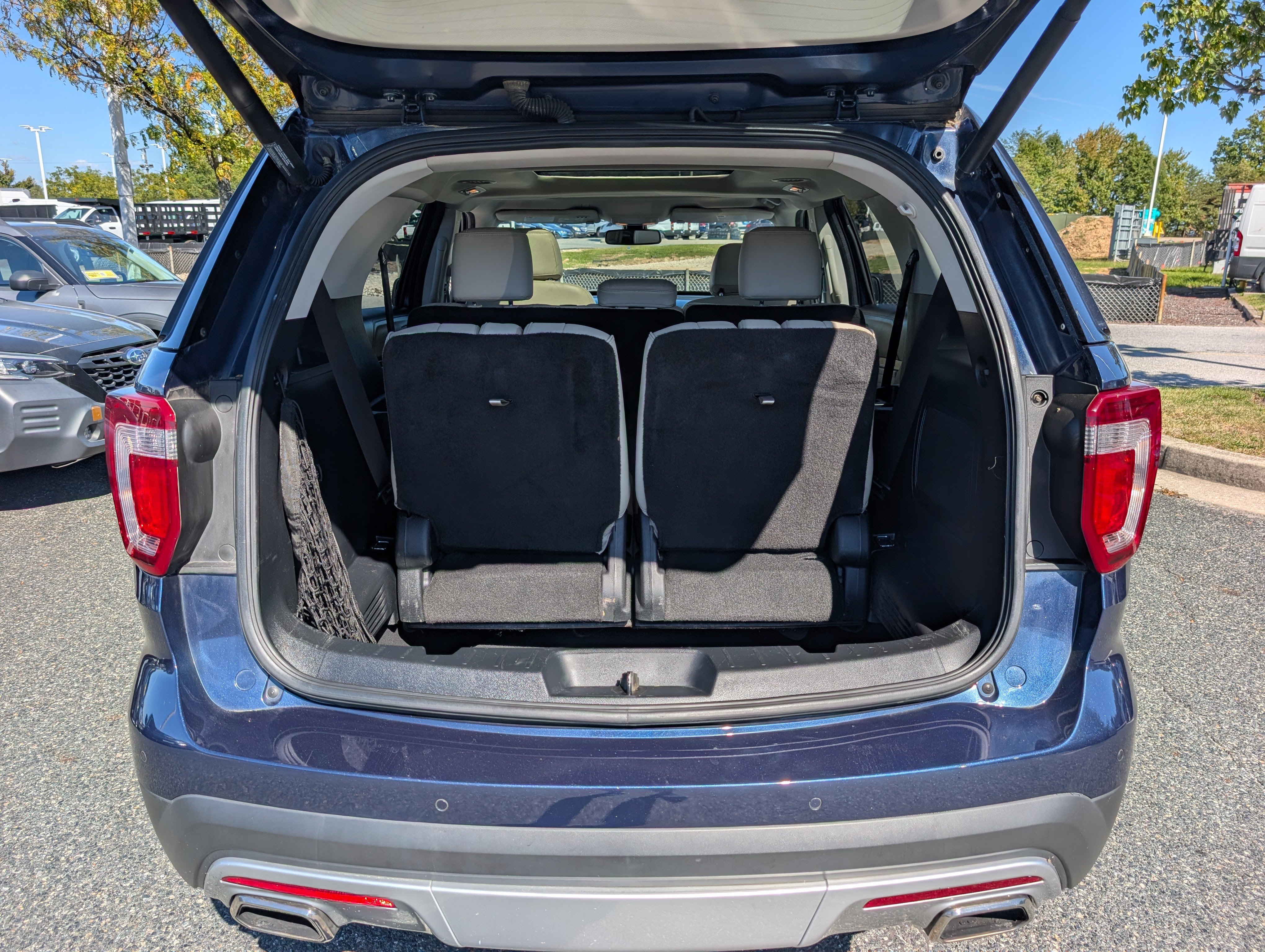 Certified 2017 Ford Explorer Platinum AWD/4WD image 15
