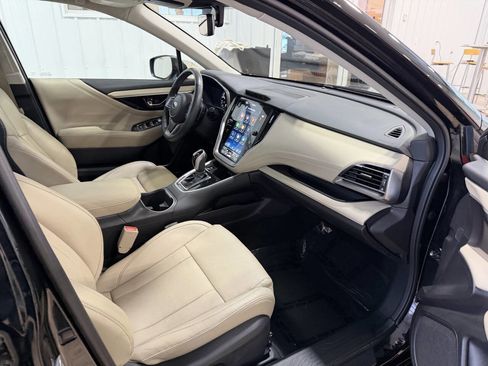 Used 2023 Subaru Legacy Limited image 4