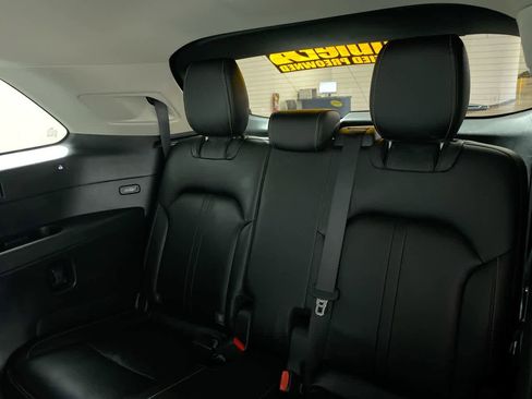 Used 2025 MAZDA CX-90 3.3 Turbo w/ Preferred Package image 33