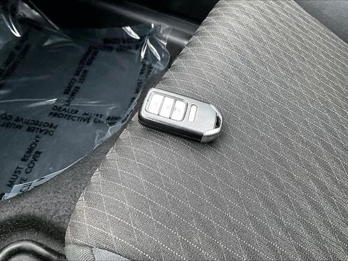 Used 2018 Honda Fit EX image 14