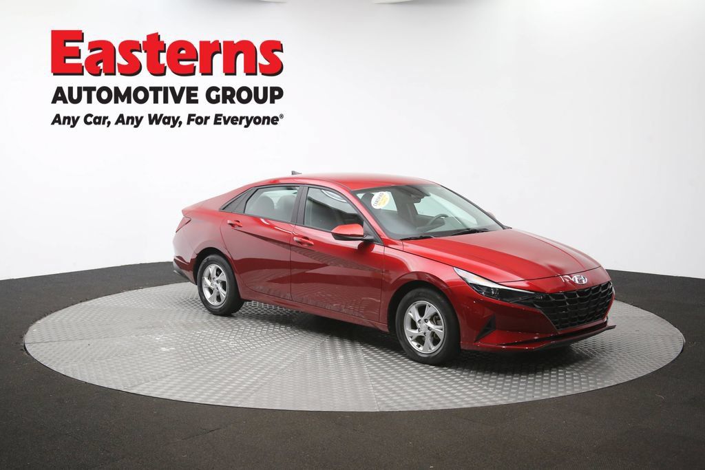 Used 2023 Hyundai Elantra SE w/ Cargo Package FWD image 50