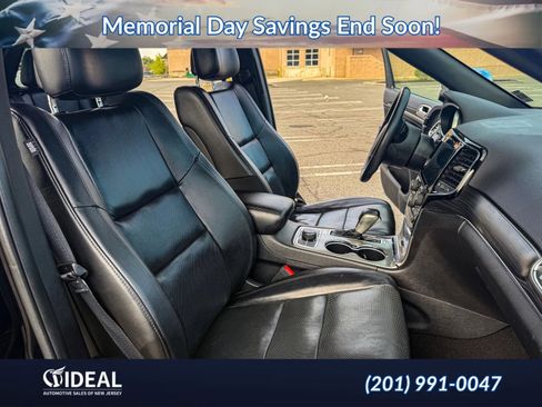 Used 2019 Jeep Grand Cherokee Limited w/ Luxury Group II AWD/4WD image 18