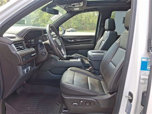 Certified 2022 GMC Yukon XL Denali image 14