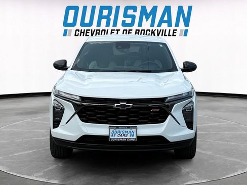 Used 2024 Chevrolet Trax RS w/ Driver Confidence Package FWD image 8