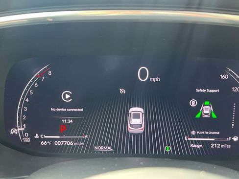 Used 2025 Acura MDX FWD image 28