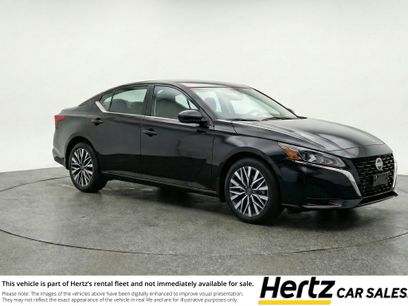 Used 2025 Nissan Altima 2.5 SV