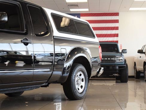Used 2007 Nissan Frontier XE w/ Preferred Pkg RWD image 10