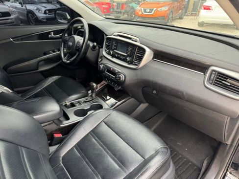 Used 2016 Kia Sorento EX w/ EX Premium Package image 16