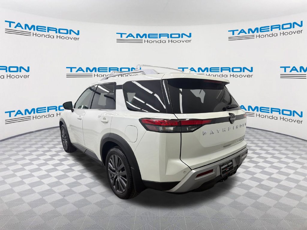 Used 2022 Nissan Pathfinder SL w/ SL Premium Package AWD/4WD image 3