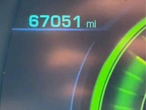 Used 2017 Chevrolet Volt LT FWD image 10