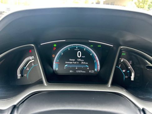 Used 2017 Honda Civic Touring image 20