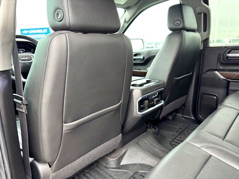 Used 2020 GMC Sierra 1500 SLT RWD image 20