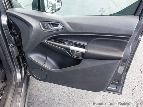 Used 2016 Ford Transit Connect XLT image 25