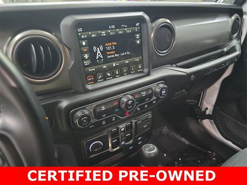Used 2022 Jeep Wrangler Unlimited Sport image 20