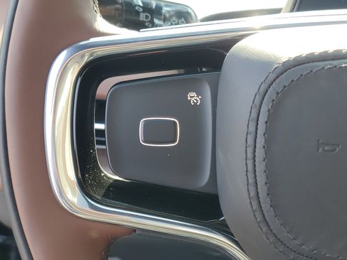 New 2026 Lincoln Navigator Reserve image 17