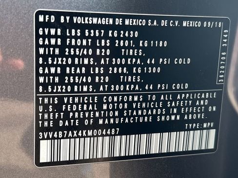 Used 2019 Volkswagen Tiguan SEL Premium R-Line w/ 3rd Row Seat Package image 36