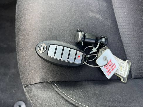Used 2023 Nissan Altima 2.5 SV FWD image 21