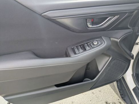 Used 2025 Subaru Outback Premium image 15