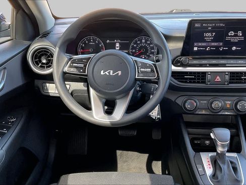 Used 2024 Kia Forte LXS FWD image 6