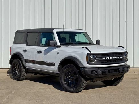 New 2025 Ford Bronco Big Bend w/ Black Diamond Package AWD/4WD image 7