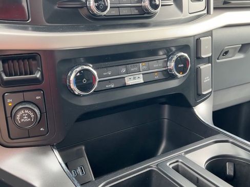 Used 2022 Ford F150 XLT w/ Equipment Group 301A Mid image 32