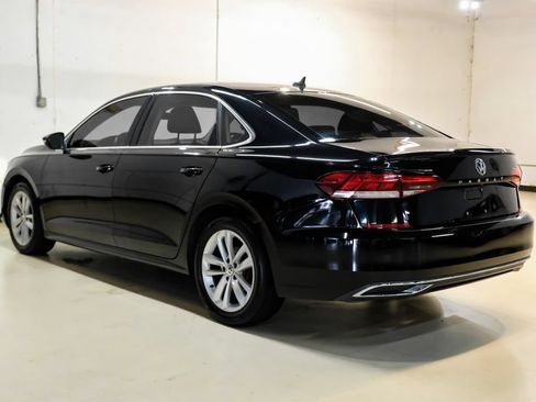 Used 2020 Volkswagen Passat 2.0T SE FWD image 10