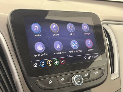 Used 2022 Chevrolet Malibu LT FWD image 19