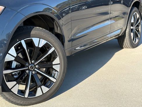 New 2026 Volvo XC60 B5 Plus w/ Protection Package Premier image 8