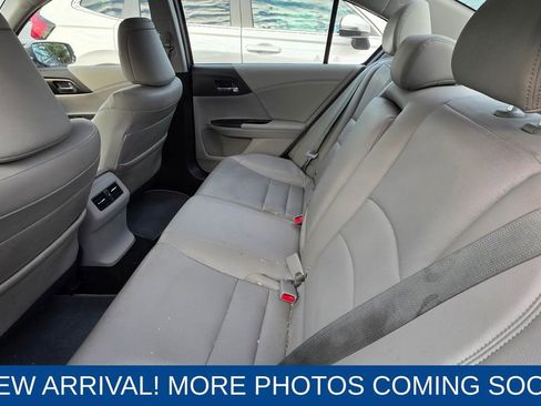 Used 2015 Honda Accord EX-L image 9