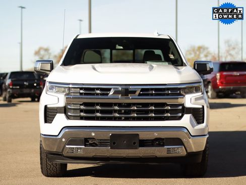 Used 2022 Chevrolet Silverado 1500 LTZ image 2