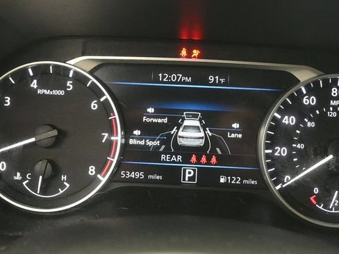 Used 2022 Nissan Sentra SR w/ Electronics Package FWD image 11