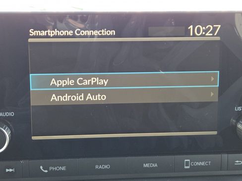 Used 2025 Honda Pilot Sport image 3