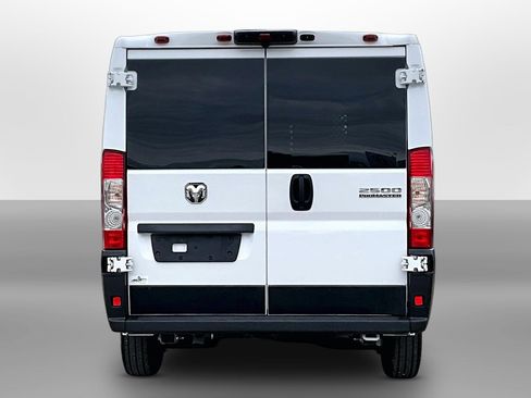 Used 2025 RAM ProMaster 2500 w/ U-Haul Equipment Group FWD image 4
