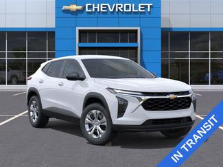 New 2026 Chevrolet Trax LS 360° Tour