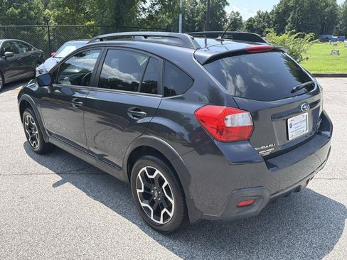 Used 2017 Subaru Crosstrek 2.0i Premium w/ Popular Package #2 AWD/4WD image 5