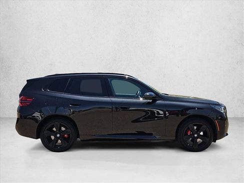 Certified 2025 BMW X3 xDrive30i w/ M Sport Package AWD/4WD image 4