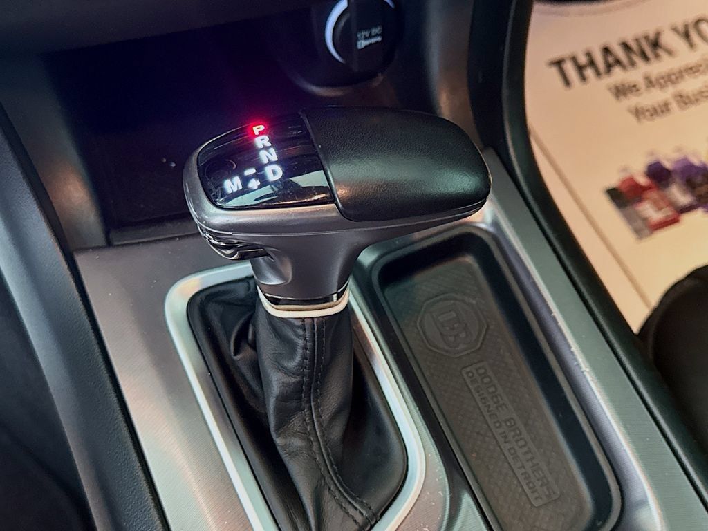 Used 2022 Dodge Charger Scat Pack RWD image 17