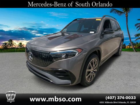 Used 2024 Mercedes-Benz EQB 300 4MATIC image 19