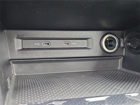 New 2025 Volkswagen Taos S image 20