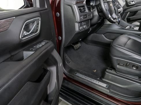 Used 2023 Chevrolet Tahoe LT RWD image 8