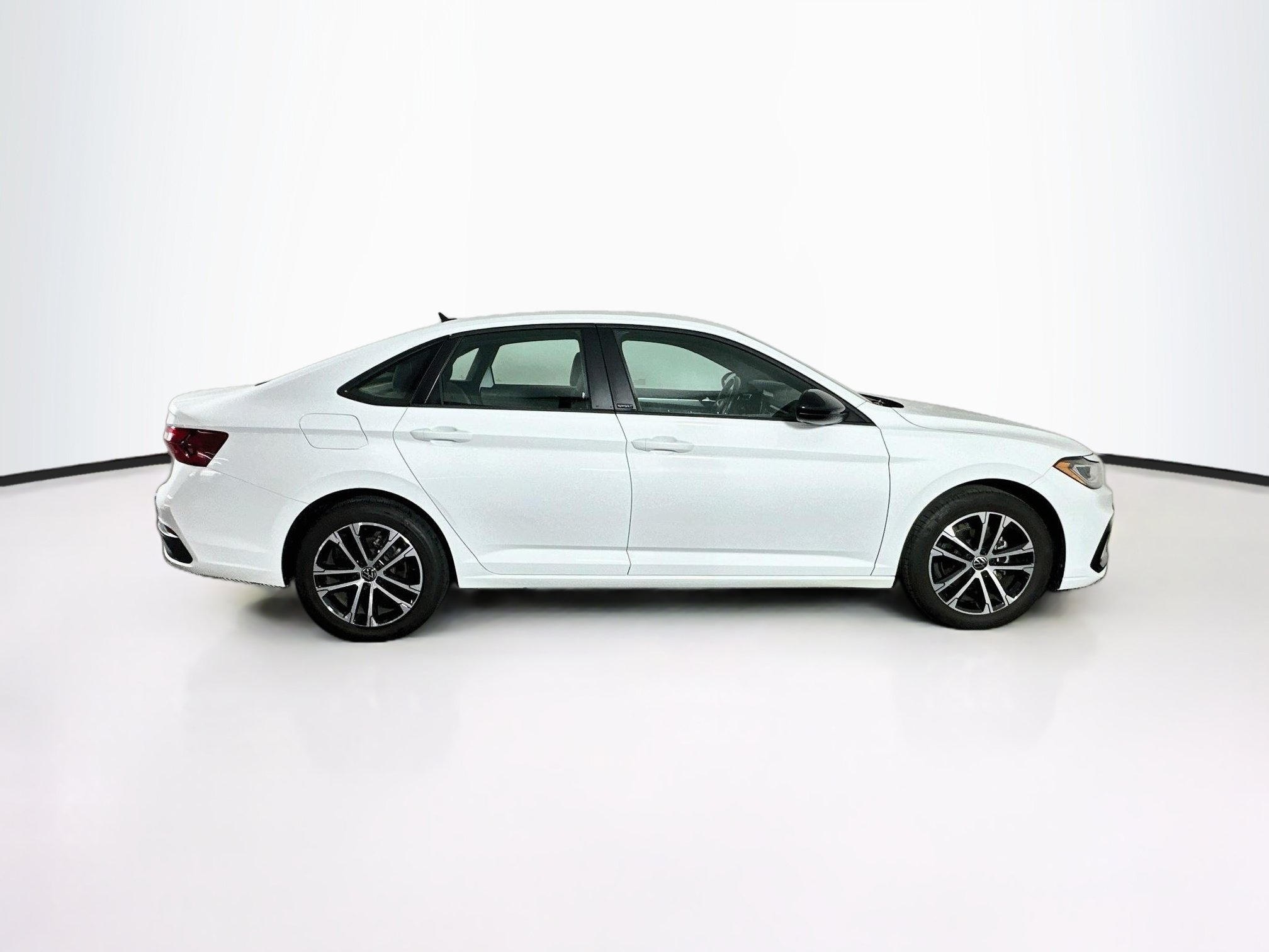 Used 2025 Volkswagen Jetta Sport FWD image 10