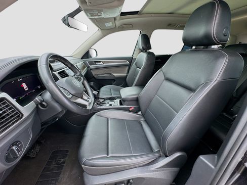 Used 2022 Volkswagen Atlas SE FWD image 13