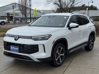 New 2026 Volkswagen Tiguan SE