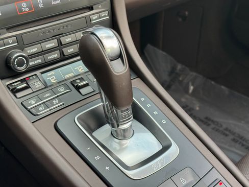 Used 2019 Porsche 911 image 56