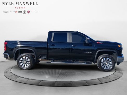 Used 2025 Chevrolet Silverado 2500 LT w/ All Star Edition image 16