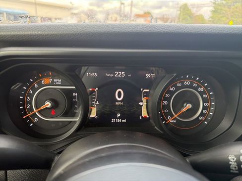 Used 2024 Jeep Wrangler Sport S image 25