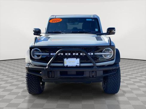 Used 2021 Ford Bronco First Edition image 2